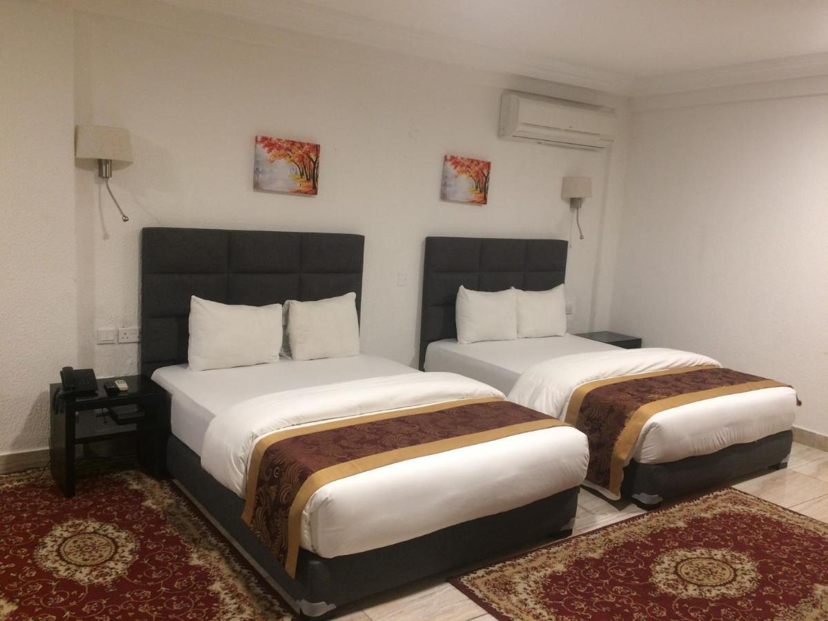 Airport View Hotel أكرا المظهر الخارجي الصورة