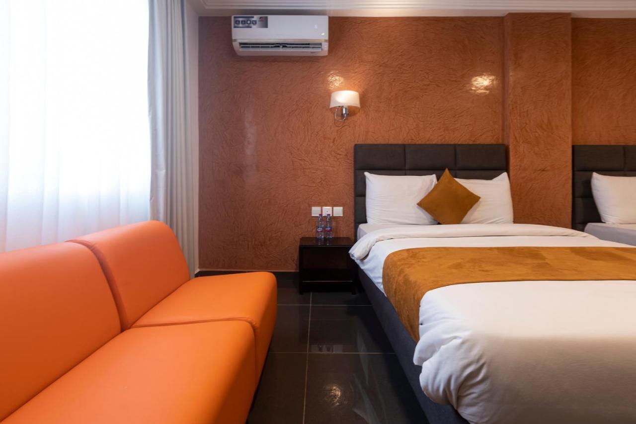 Airport View Hotel أكرا المظهر الخارجي الصورة