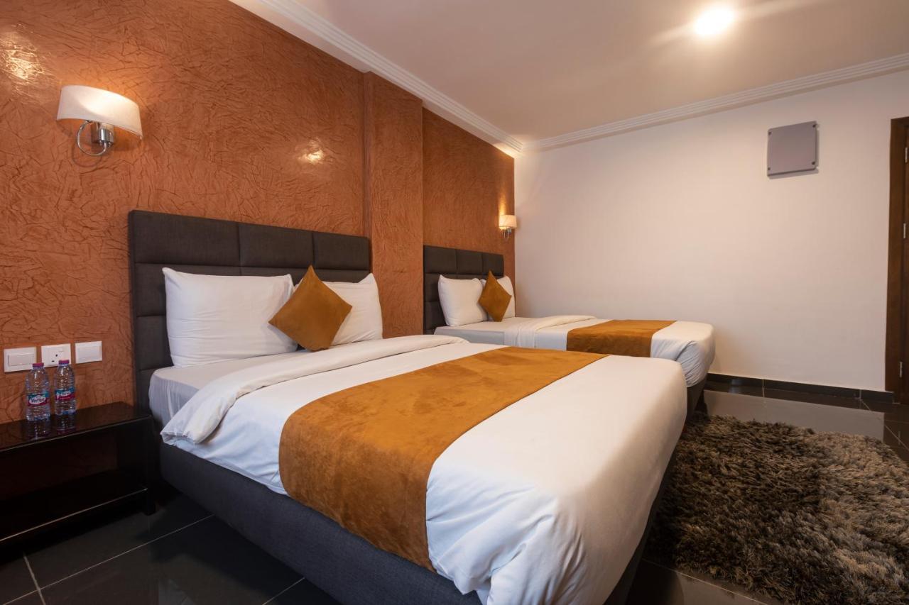 Airport View Hotel أكرا المظهر الخارجي الصورة