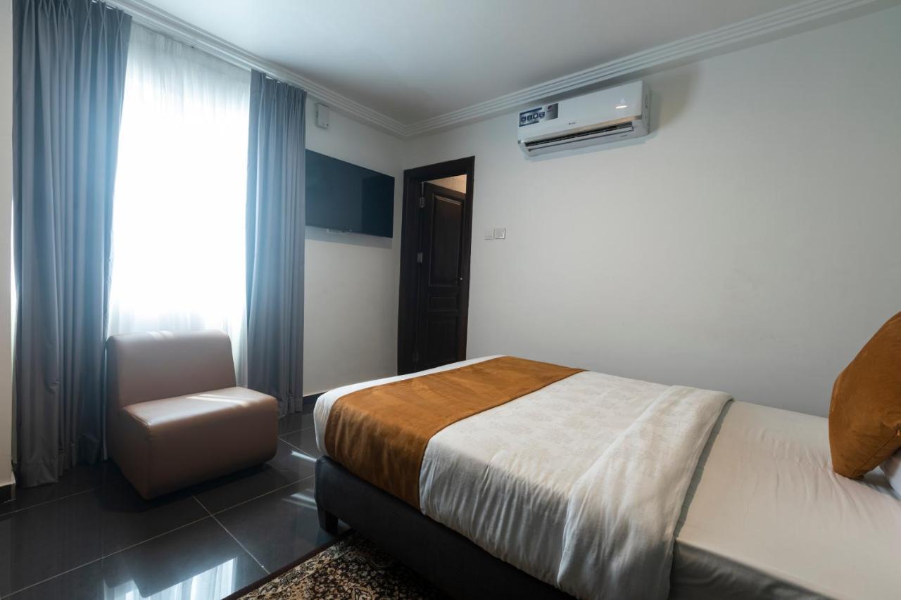 Airport View Hotel أكرا المظهر الخارجي الصورة
