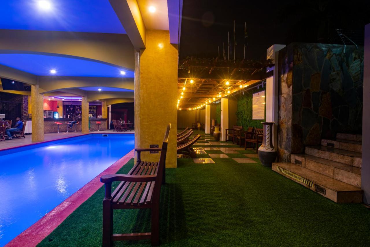 Airport View Hotel أكرا المظهر الخارجي الصورة
