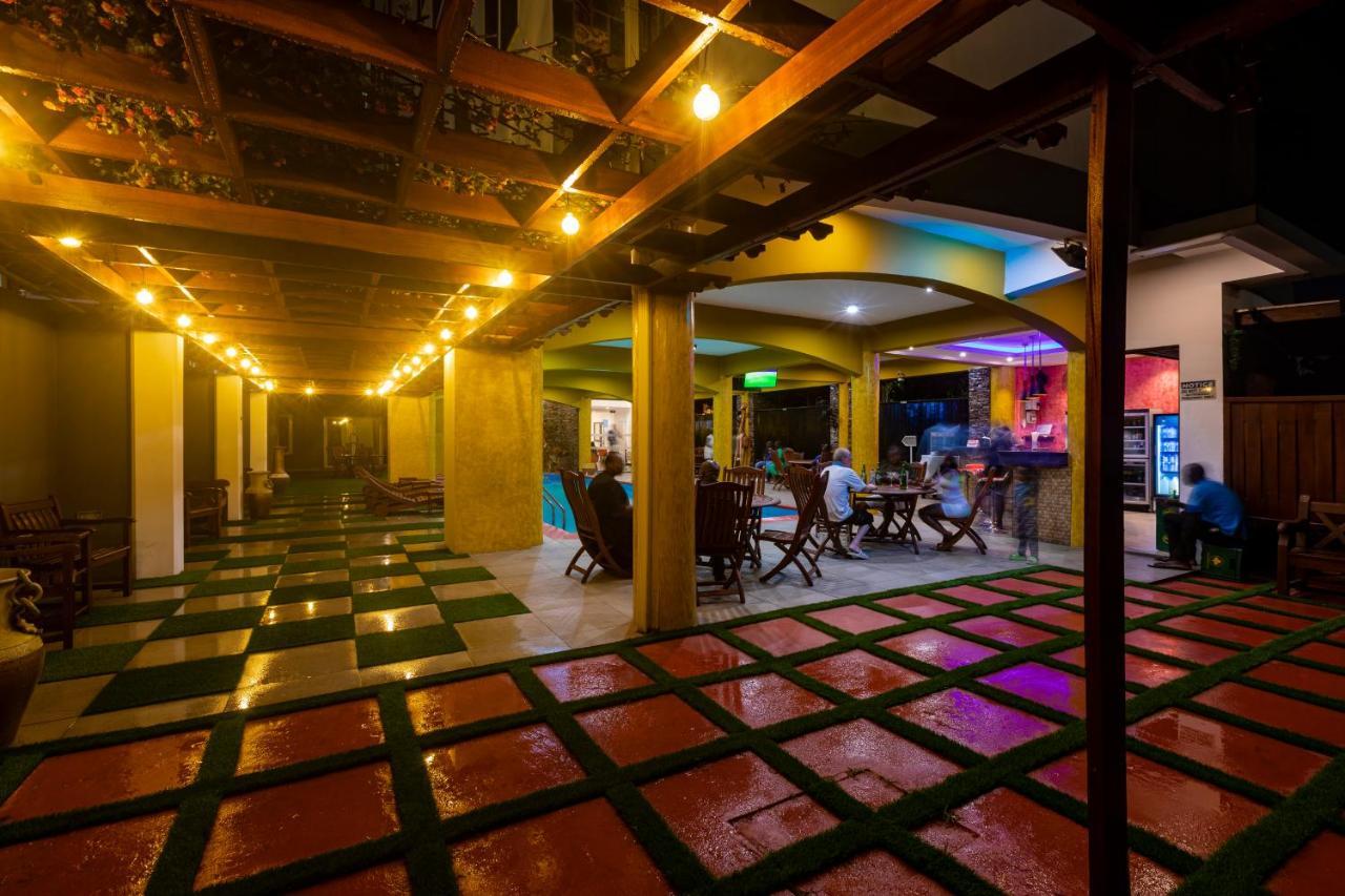 Airport View Hotel أكرا المظهر الخارجي الصورة