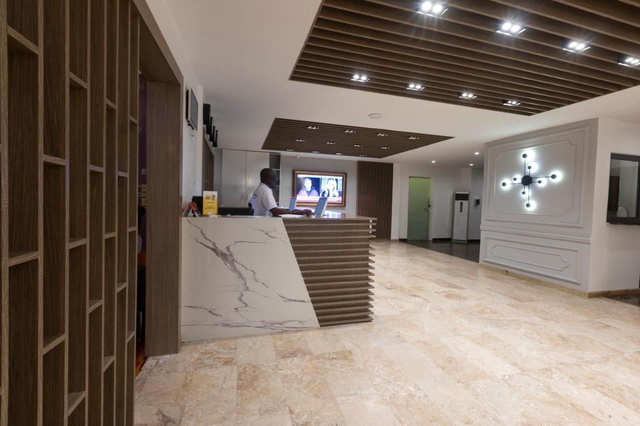 Airport View Hotel أكرا المظهر الخارجي الصورة
